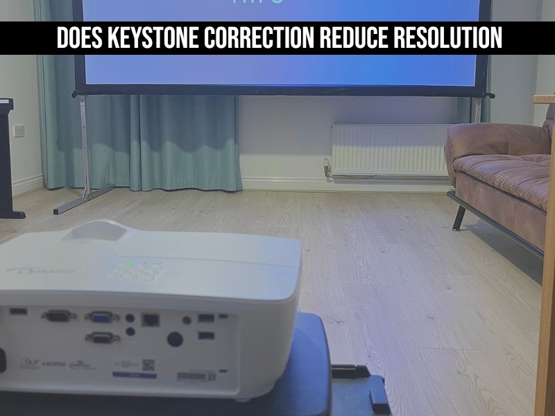 Does Keystone Correction Reduce Resolution